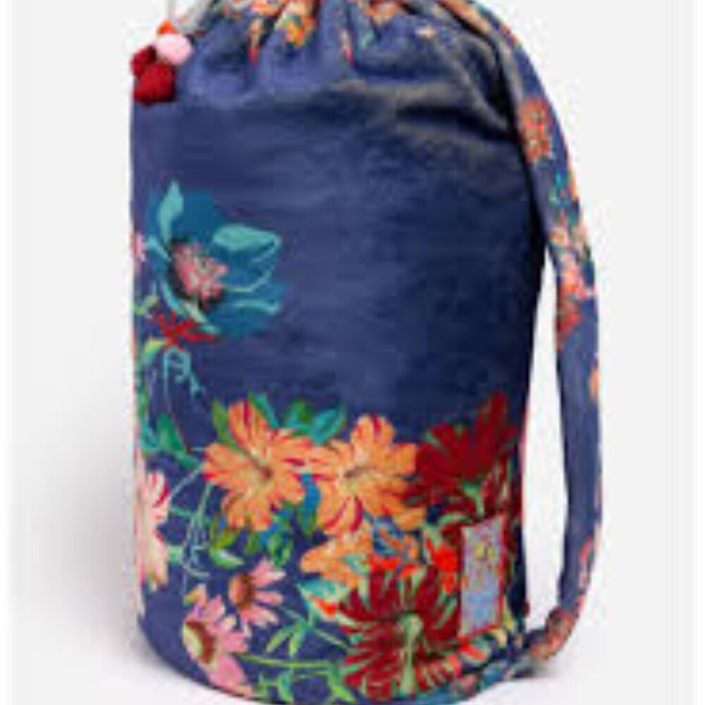 NWT  Johnny Was  Oasis Cozy  Blanket WITH DUST BAG